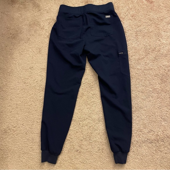 FIGS Zamora Jogger Scrub Navy Pants - Picture 8 of 9
